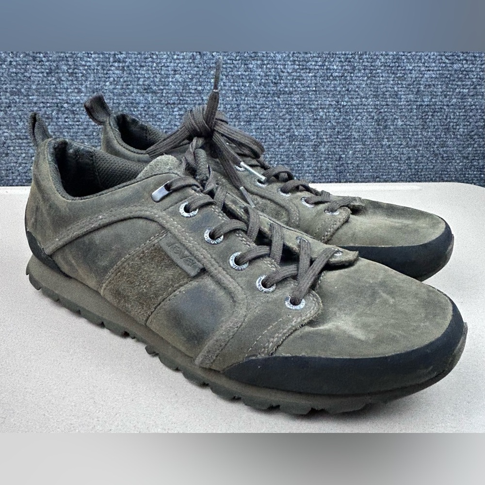 TEVA ALAMEDA Women’s Walking Sneakers Genuine Leather Shoes Size 8.5